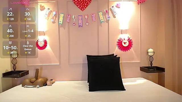 HAYLANISMITH online show from 02.10.25