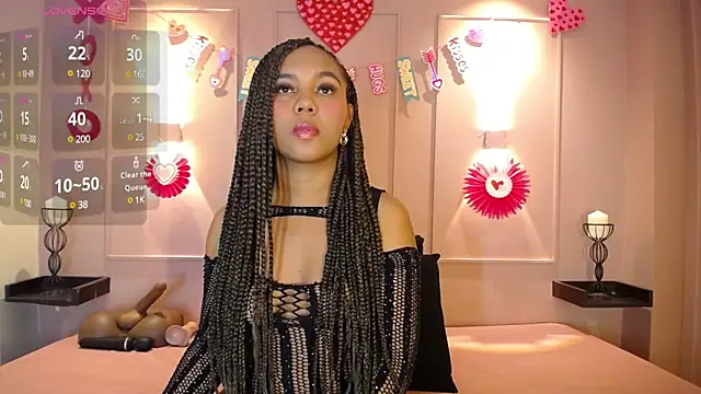 HAYLANISMITH online show from 02.18.25