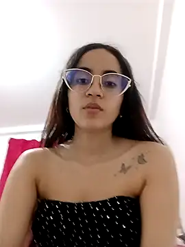 Mia Fischer online show from 03.06.25