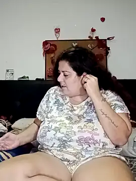 kittymorenita26 online show from 01.30.25