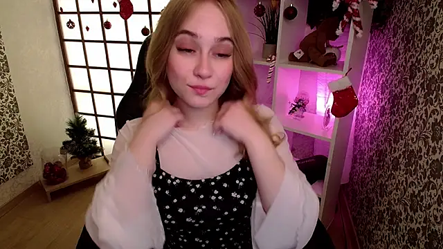 LianaBright online show from 01.16.25