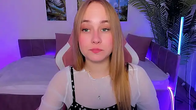 LianaBright online show from 03.06.25