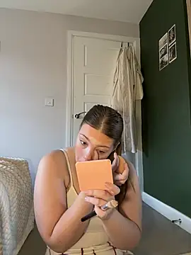 Krystal Tx online show from 03.17.25