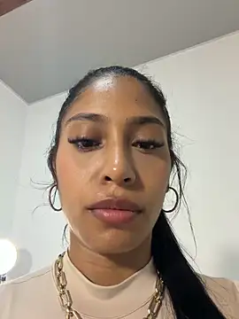 Snapshot of Anna_risse chatting on 06.14.26 Anna risse online show from 06.14.26