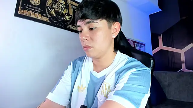 AbbySmiitth  online show from 10.20.25