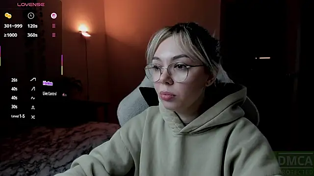 whoa-hoa-hoa-hoa-hoa online show from 10.14.25