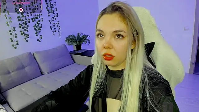 whoa-hoa-hoa-hoa-hoa online show from 11.16.25