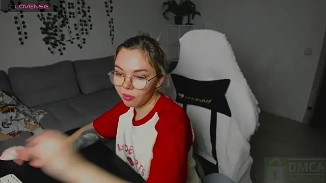 whoa-hoa-hoa-hoa-hoa online show from 01.15.26