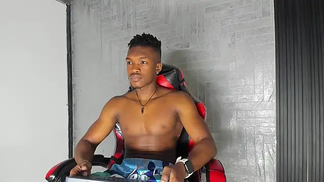 Snapshot of KENDER21_ chatting on 10.27.25 KENDER21 online show from 10.27.25