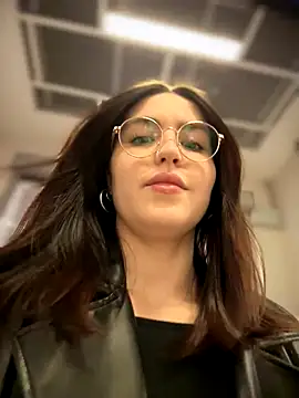 meow girl online show from 10.16.25