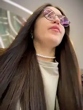 meow girl online show from 03.29.26