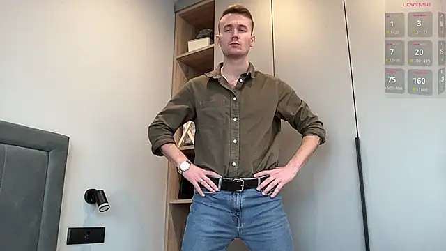 cute mark online show from 11.23.25