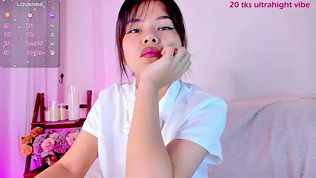 moonlight8  online show from 01.05.25