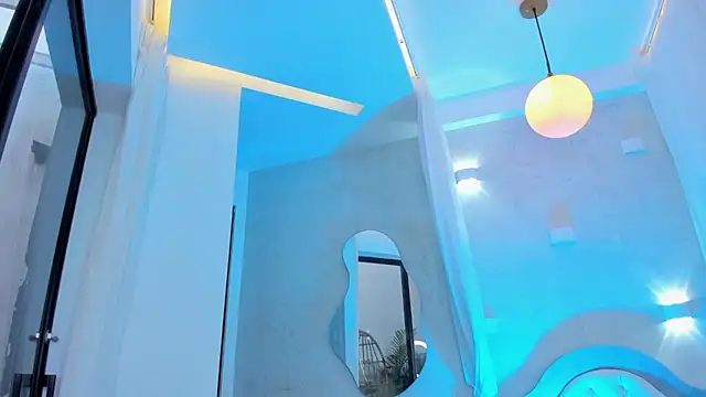 Venusflame   online show from 11.20.25