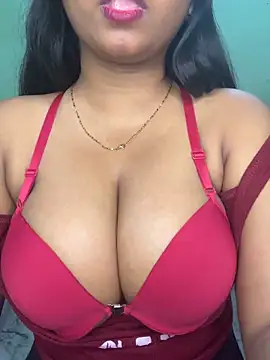 Snapshot of Ishaani_0 chatting on 06.11.26 Ishaani 0 online show from 06.11.26