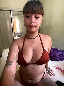 Snapshot of pepsicolacouple chatting on 01.11.26 pepsicolacouple online show from 01.11.26