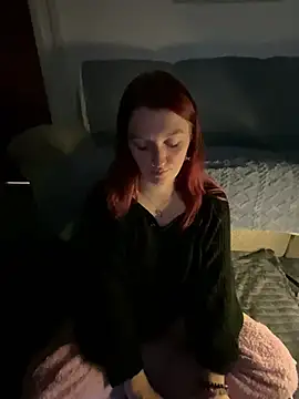 Snapshot of Stoner_BarbieXX chatting on 01.17.25 Stoner BarbieXX online show from 01.17.25