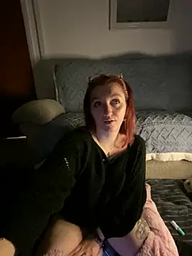 Snapshot of Stoner_BarbieXX chatting on 01.20.25 Stoner BarbieXX online show from 01.20.25