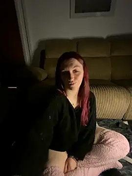 Snapshot of Stoner_BarbieXX chatting on 02.23.25 Stoner BarbieXX online show from 02.23.25