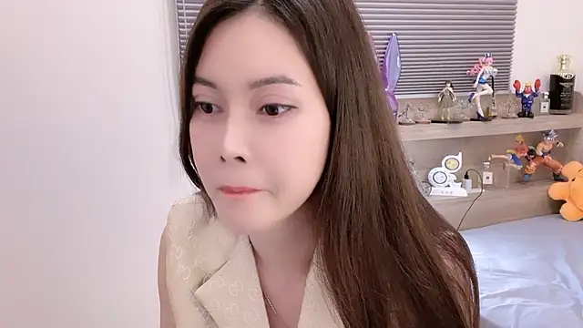 Snapshot of Zozo_qq chatting on 10.23.25 Zozo qq online show from 10.23.25
