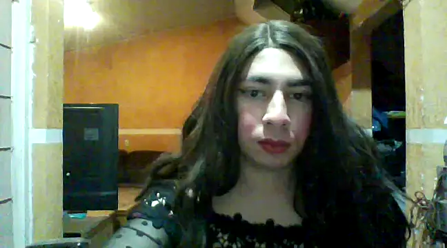 Snapshot of Yasmin_Paez99 chatting on 01.05.25 Yasmin Paez99 online show from 01.05.25