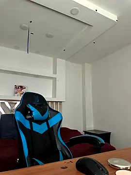 zoe connor19 online show from 11.27.25