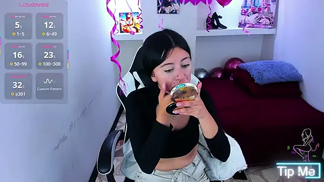 Snapshot of zoe_connor19 chatting on 02.06.26 zoe connor19 online show from 02.06.26