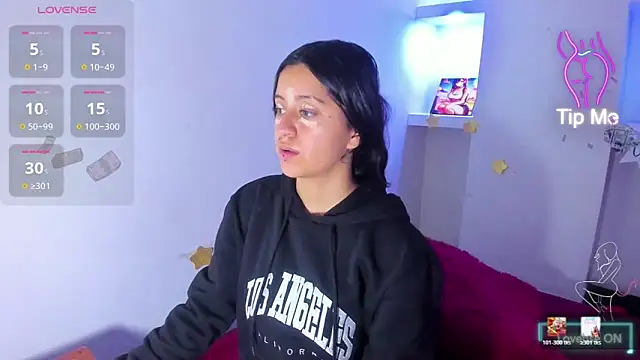 Snapshot of zoe_connor19 chatting on 02.18.26 zoe connor19 online show from 02.18.26