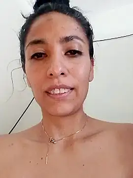 chloewildd  online show from 01.05.25