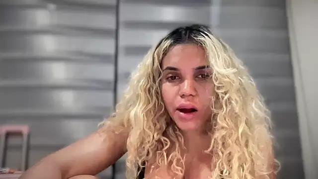 brithneysquirt online show from 05.13.26