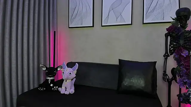 Morgan Hilll  online show from 10.19.25