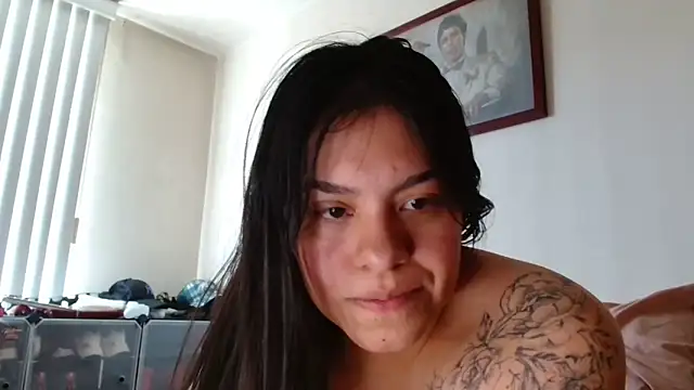 Snapshot of DirtyDi97 chatting on 09.19.25 DirtyDi97 online show from 09.19.25