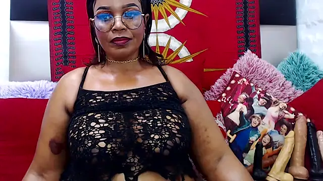 MATURExxxASS online show from 10.18.25