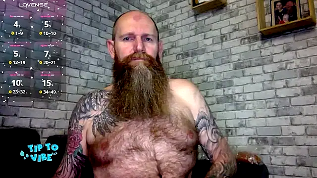 Snapshot of Ice_mannHH chatting on 12.18.24 Ice mannHH online show from 12.18.24