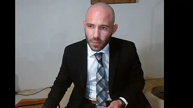 Snapshot of TheNakedPreacher chatting on 12.15.24 TheNakedPreacher online show from 12.15.24