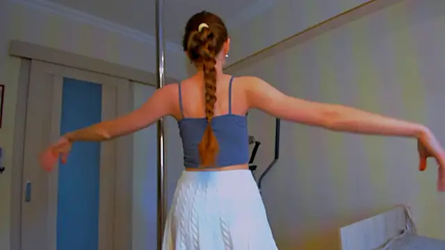 Snapshot of Fire_Luna chatting on 02.04.26 Fire Luna online show from 02.04.26