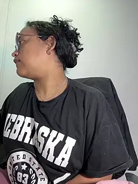 angela angels  online show from 10.21.25