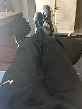 Juliano69xv online show from 11.19.25