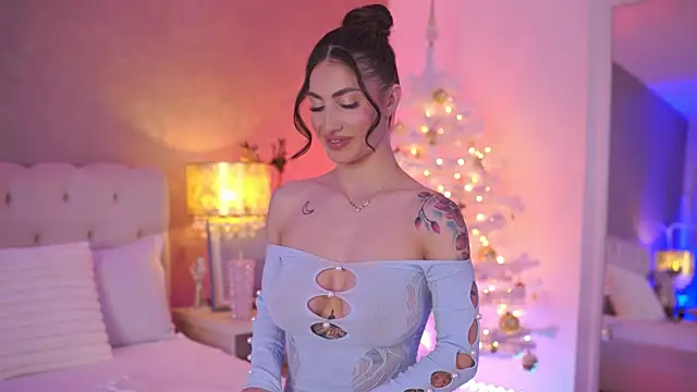 OhhAisha online show from 01.07.26