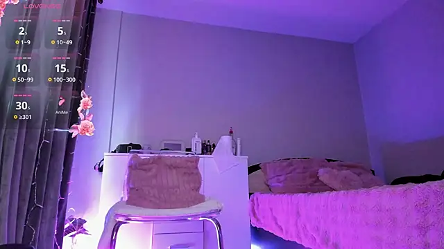 kyliejo18 online show from 04.11.26