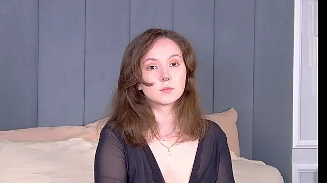 Snapshot of IreneRaye chatting on 09.10.25 IreneRaye online show from 09.10.25