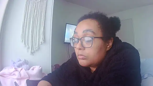 vanilla chocolate23 online show from 04.04.26