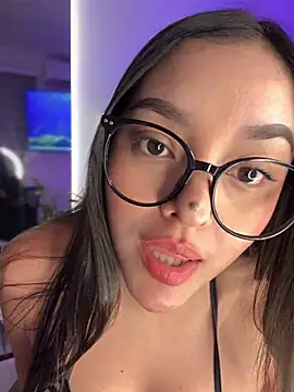 kenndall 21 online show from 09.24.25