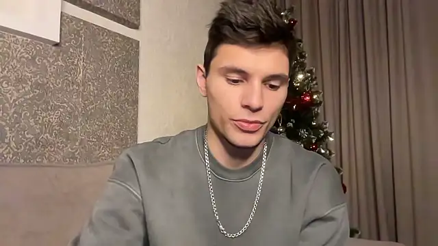 denlover1 online show from 12.13.24