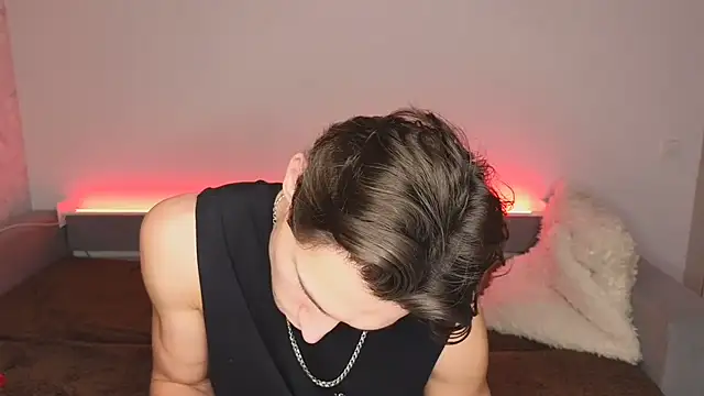 denlover1 online show from 02.08.26