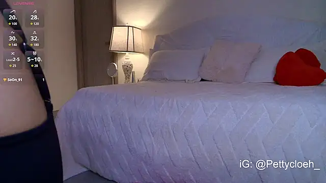 Snapshot of PettyCloeh chatting on 02.18.26 PettyCloeh online show from 02.18.26