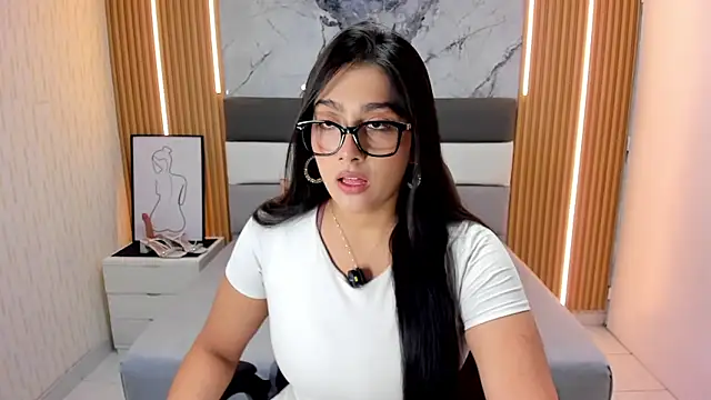 Alyssapark online show from 12.04.25