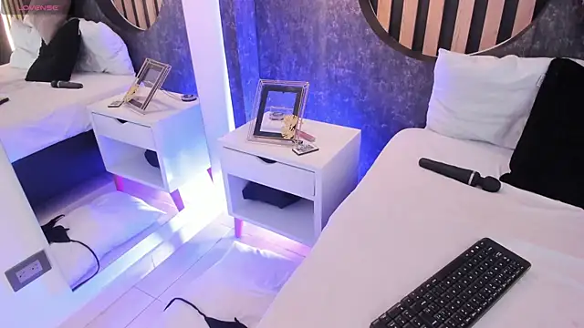 miss10 antonella online show from 03.18.25