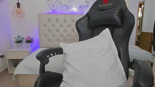 Zoeth Ruiz online show from 01.31.25