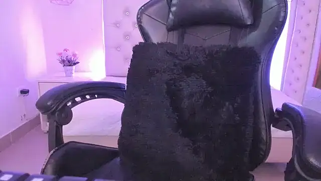 Zoeth Ruiz online show from 03.03.25